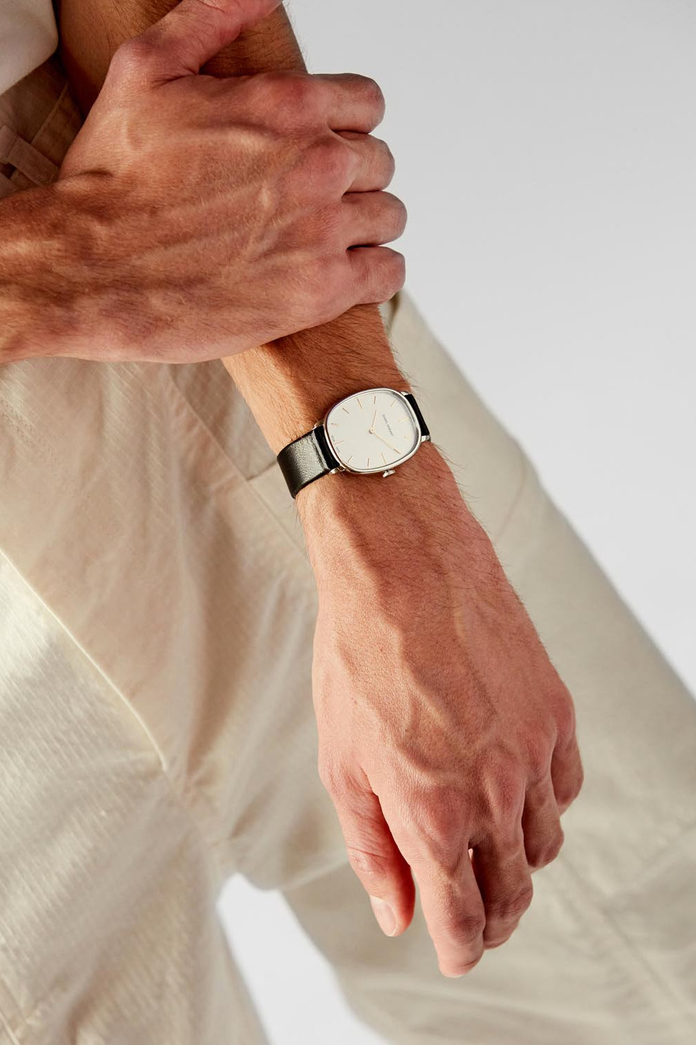 28.07 watch - Silver - Woman - 3