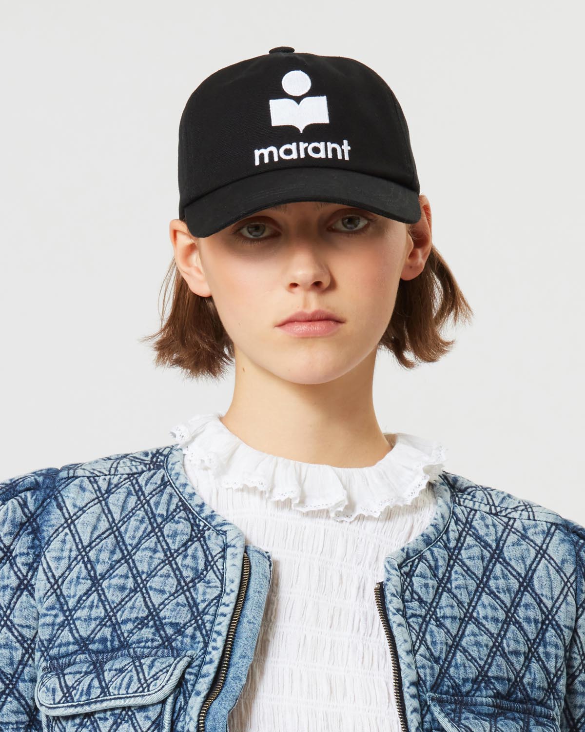 Tyron cap Woman Black and ecru 1