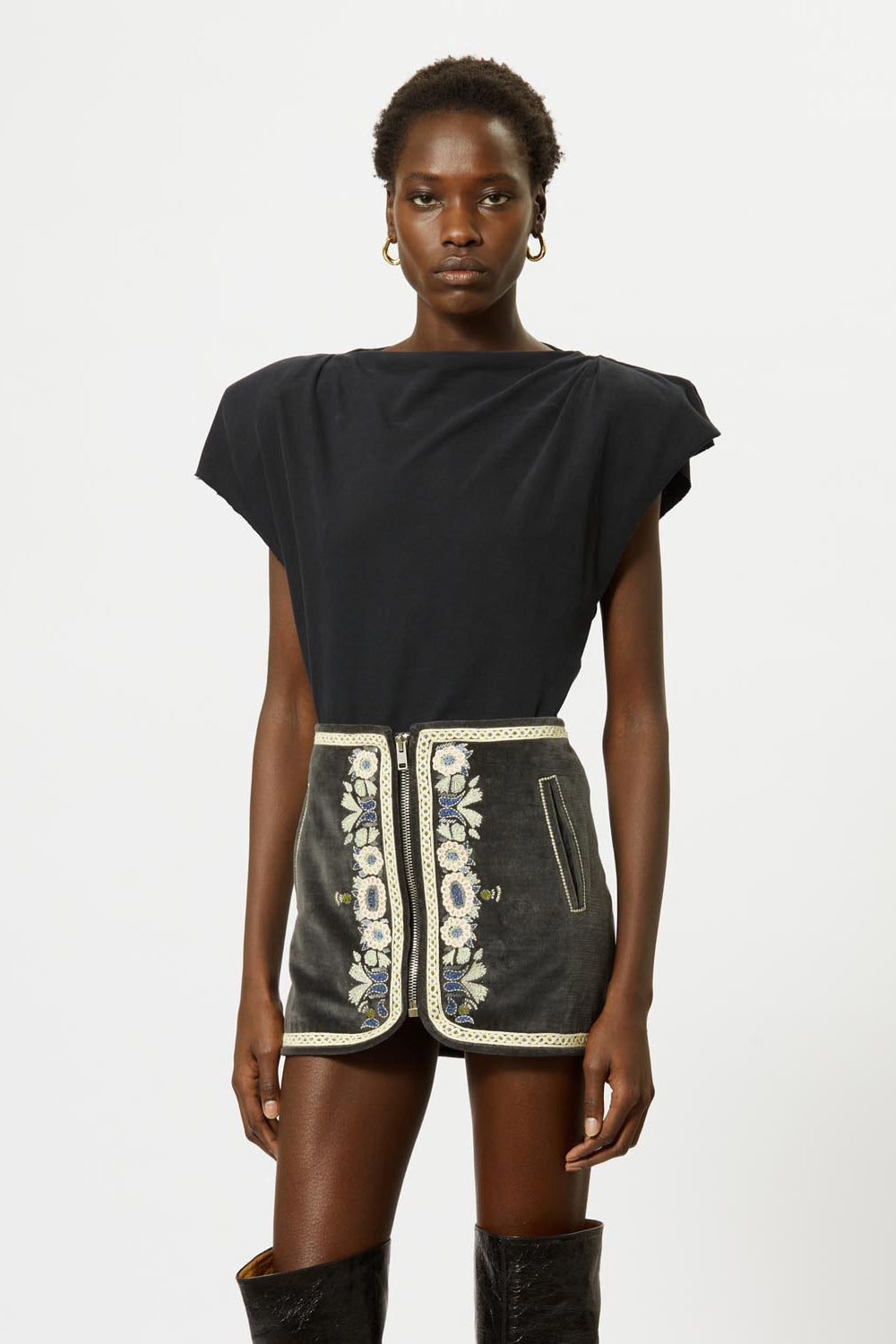 Sebani asymmetrical short-sleeve t-shirt - Black - Woman - 8