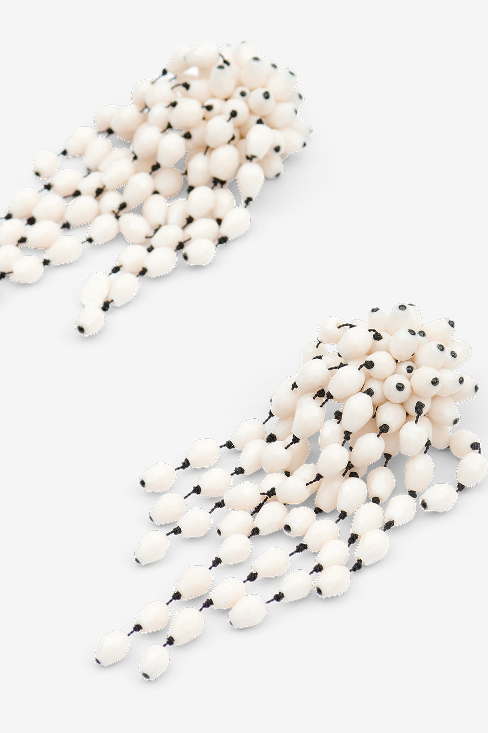 Orecchini pendenti con perle hanabi - Ecru-silver - Woman - 2