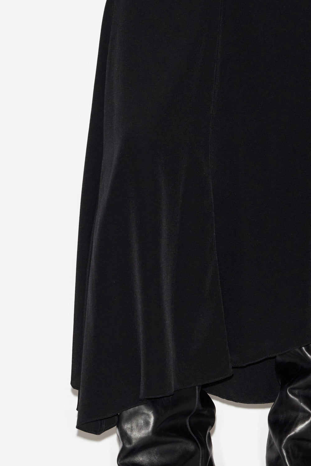 Hortensia midi skirt in plain-colored crêpe de chine - Black - Woman - 3