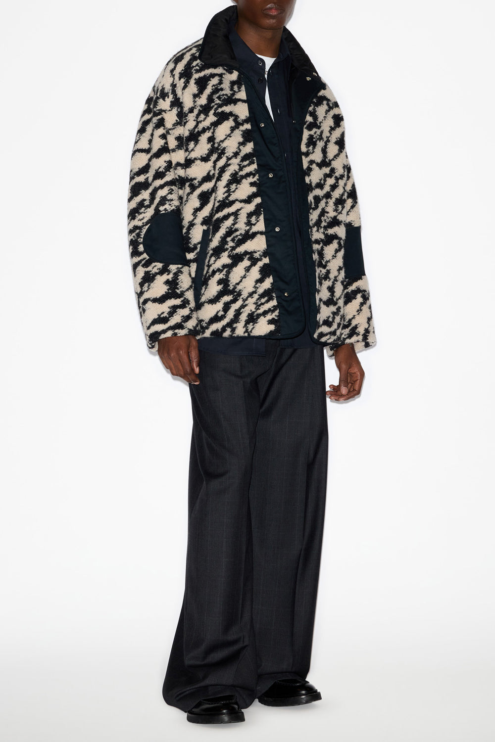 Wendemantel odemmah aus zebrawolle und steppung - Black-beige - Man - 2