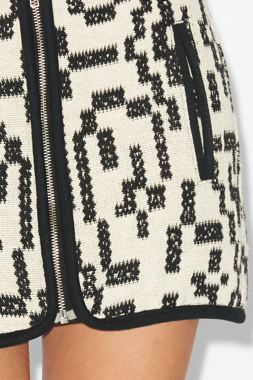 Arono short skirt in coton jacquard - Black - Woman - 3