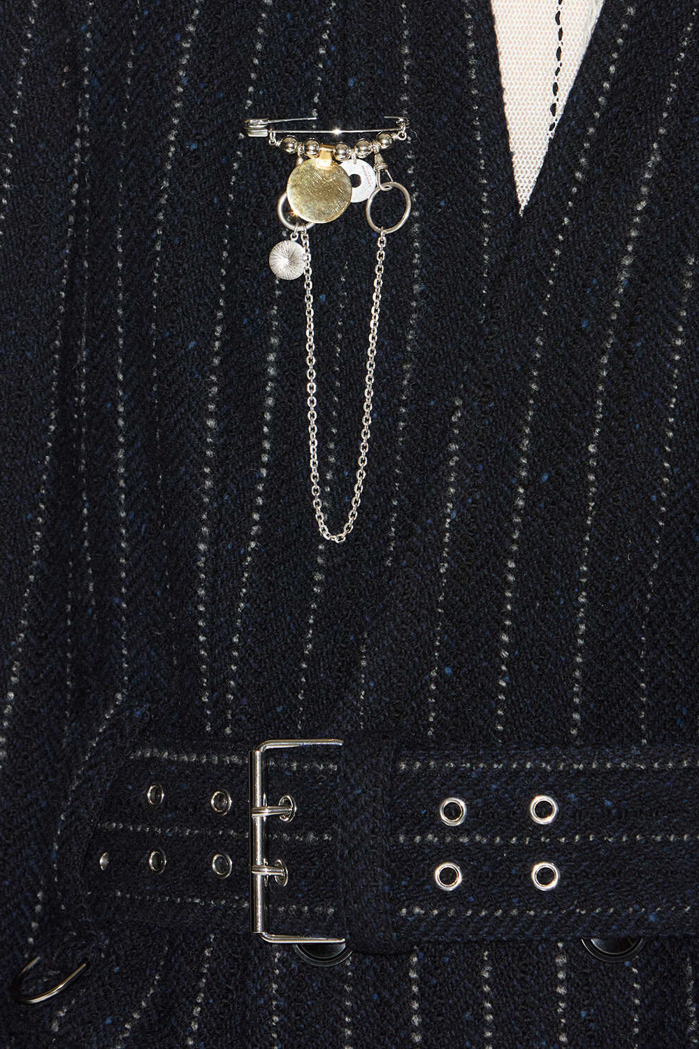 Bonnnie chain and tassel brooch - Silver-gold - Woman - 2
