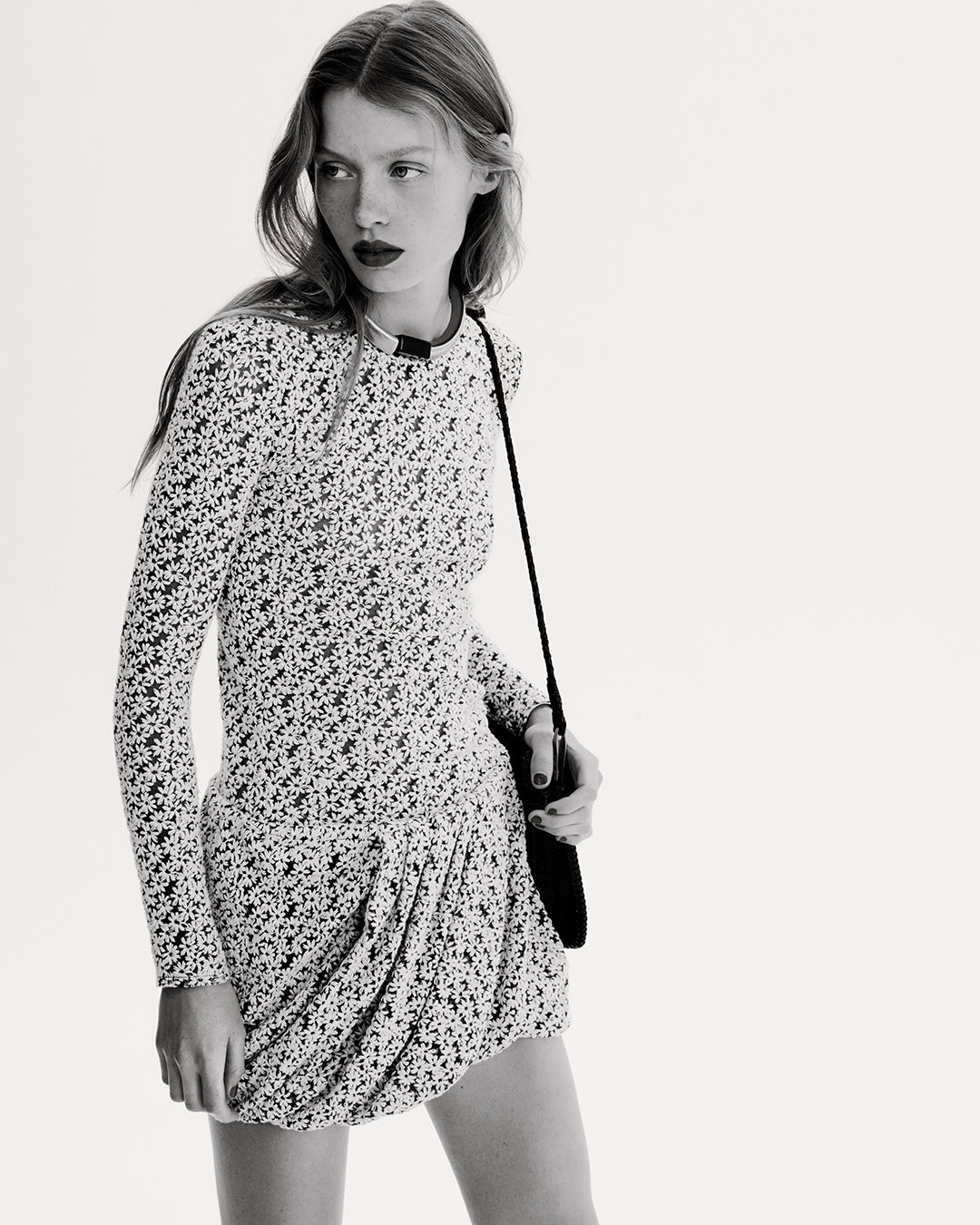 Black and white mood, long sleeves dress with floral motif.