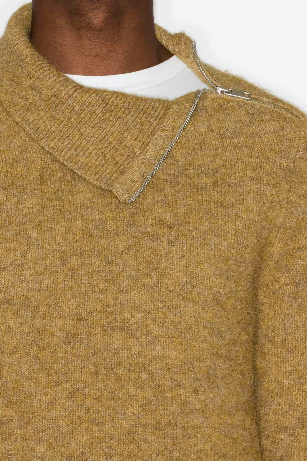 알료샤(aliocha) 플레인 알파카 니트 스탠드업 칼라 스웨터 - Honey - Man - 3