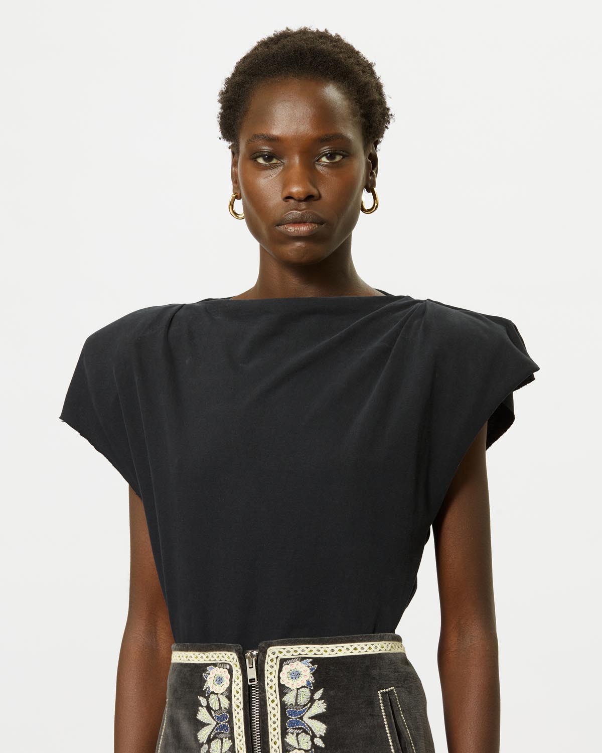 Asymmetrisches t-shirt mit kurzen ärmeln sebani - Schwarz - Woman - 4