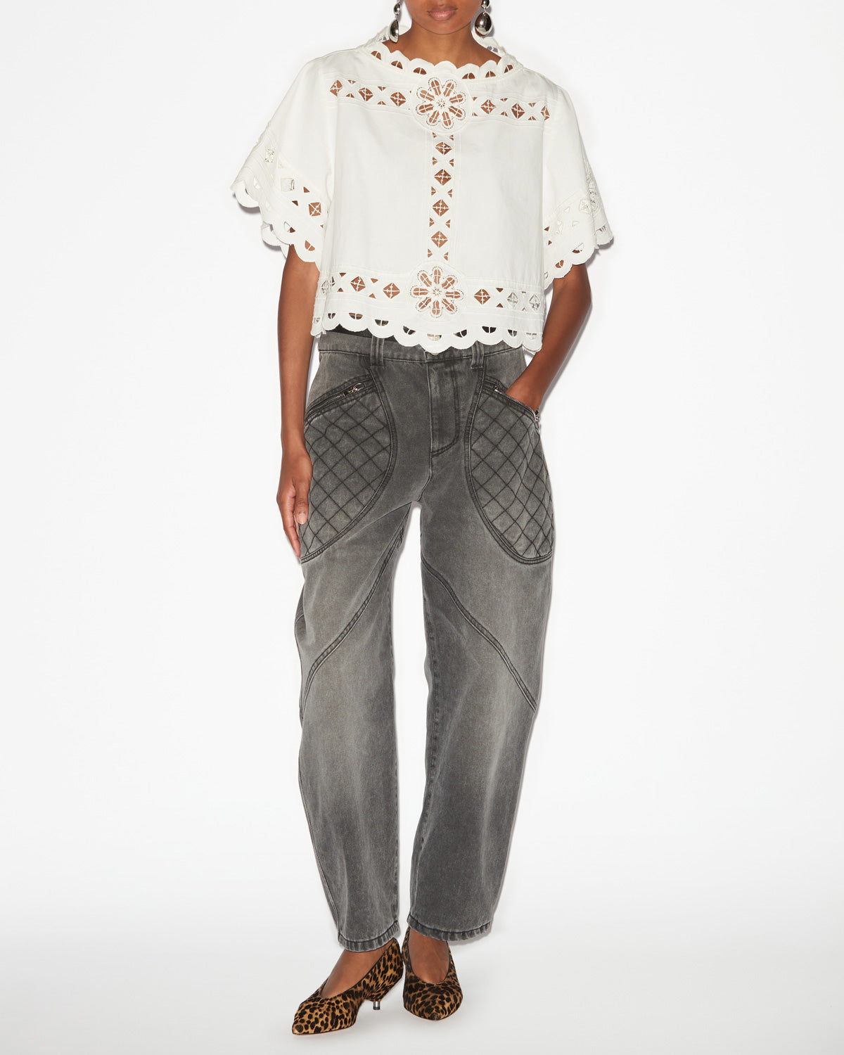 파리사(parissa) 플레인 코튼 잉글리쉬 자수 탑 - 하얀색 - Woman - 1