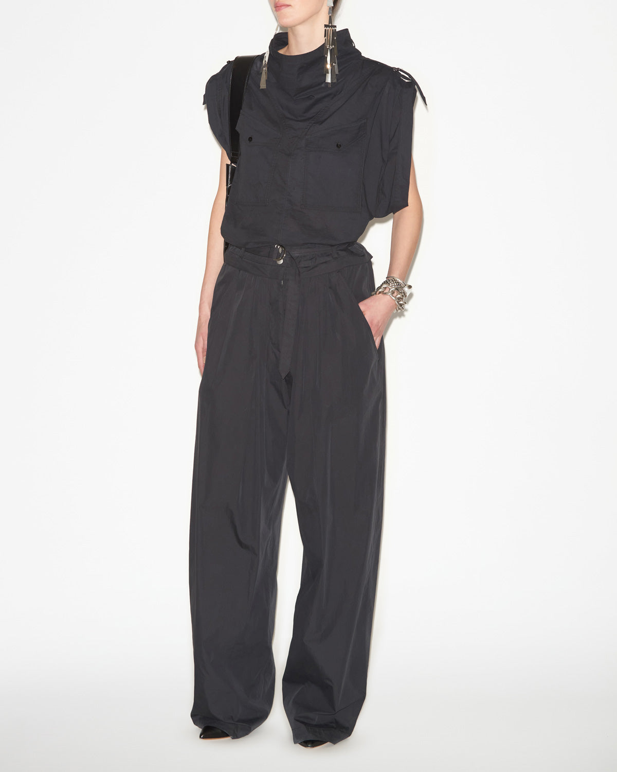 레메아(remea) 플레인 오가닉 코튼 어드벤처 인스피레이션 탑 - 검은색 - Woman - 1