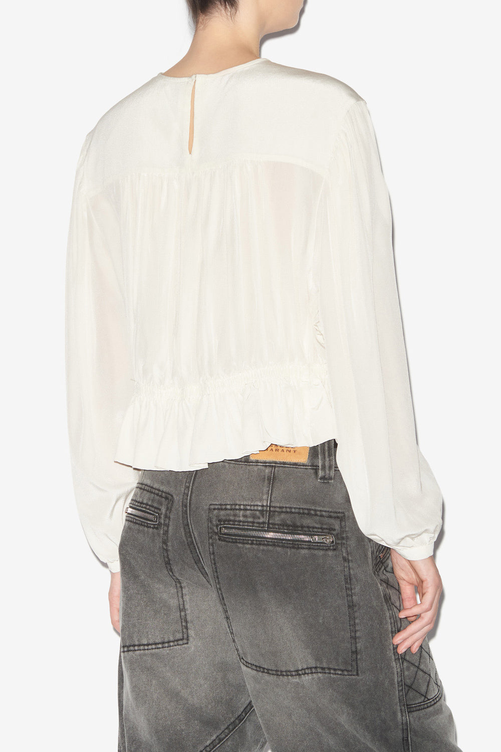 젤리나(gelina) 플레인 크레이프 드 신 개더 주름 블라우스 - 에크루 - Woman - 5