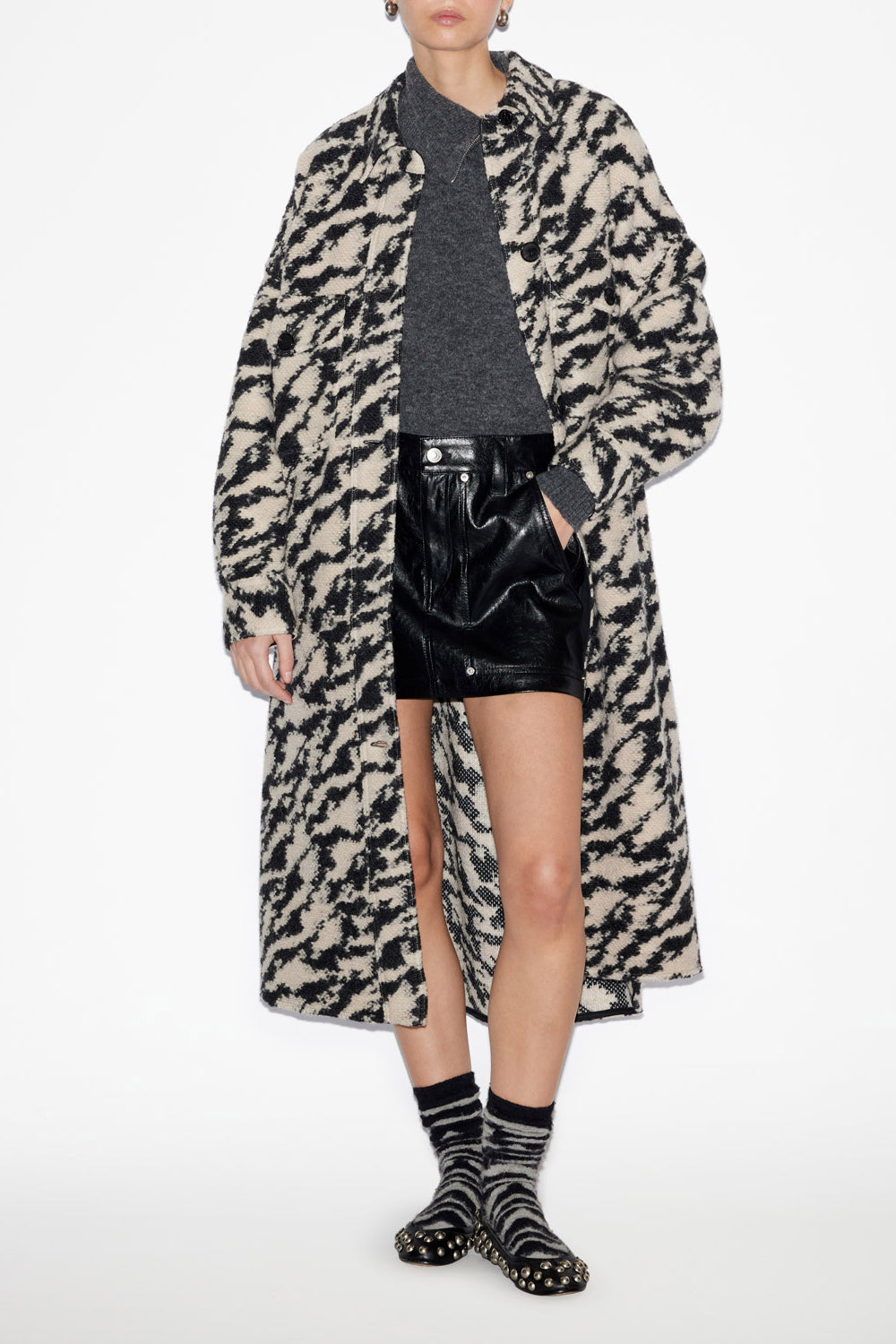 Fontizi long wool blend coat with a zebra pattern - Black-beige - Woman - 2