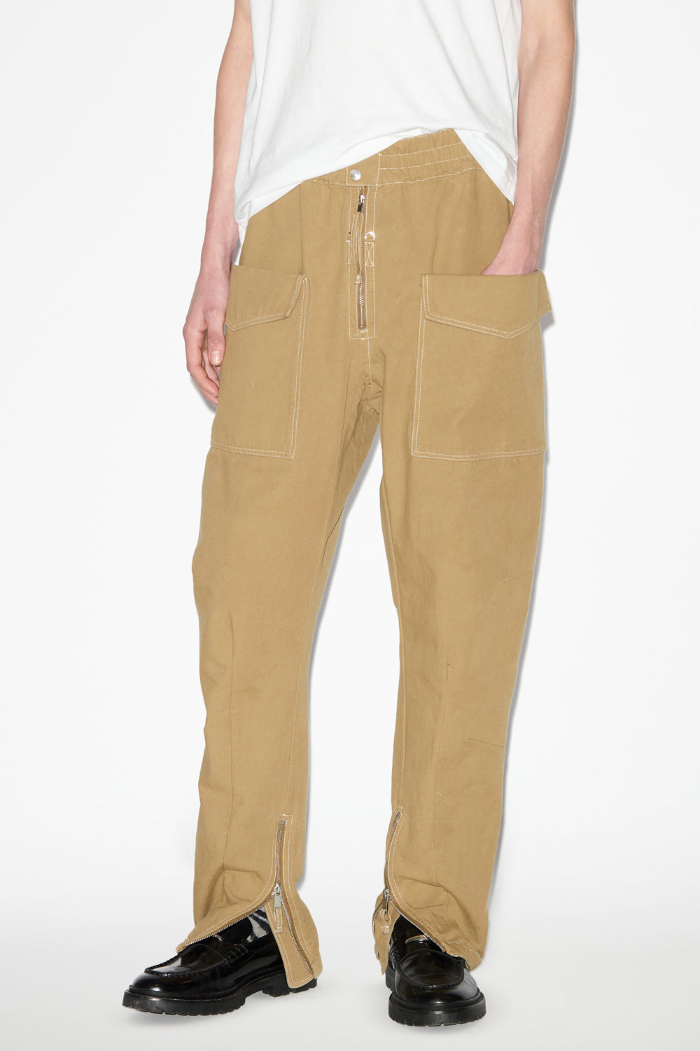 Tilseno cotton carrot pants with contrasting topstitches - Khaki - Man - 4