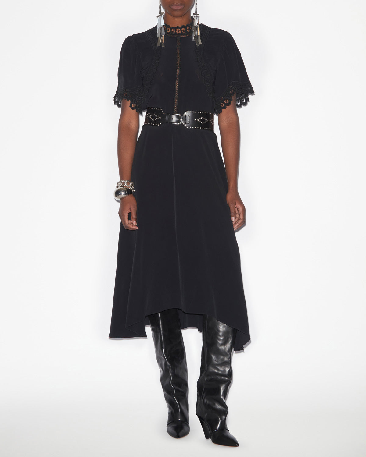 엘리디아(elidia) 플레인 크레이프 잉글리쉬 자수 드레스 - 검은색 - Woman - 1