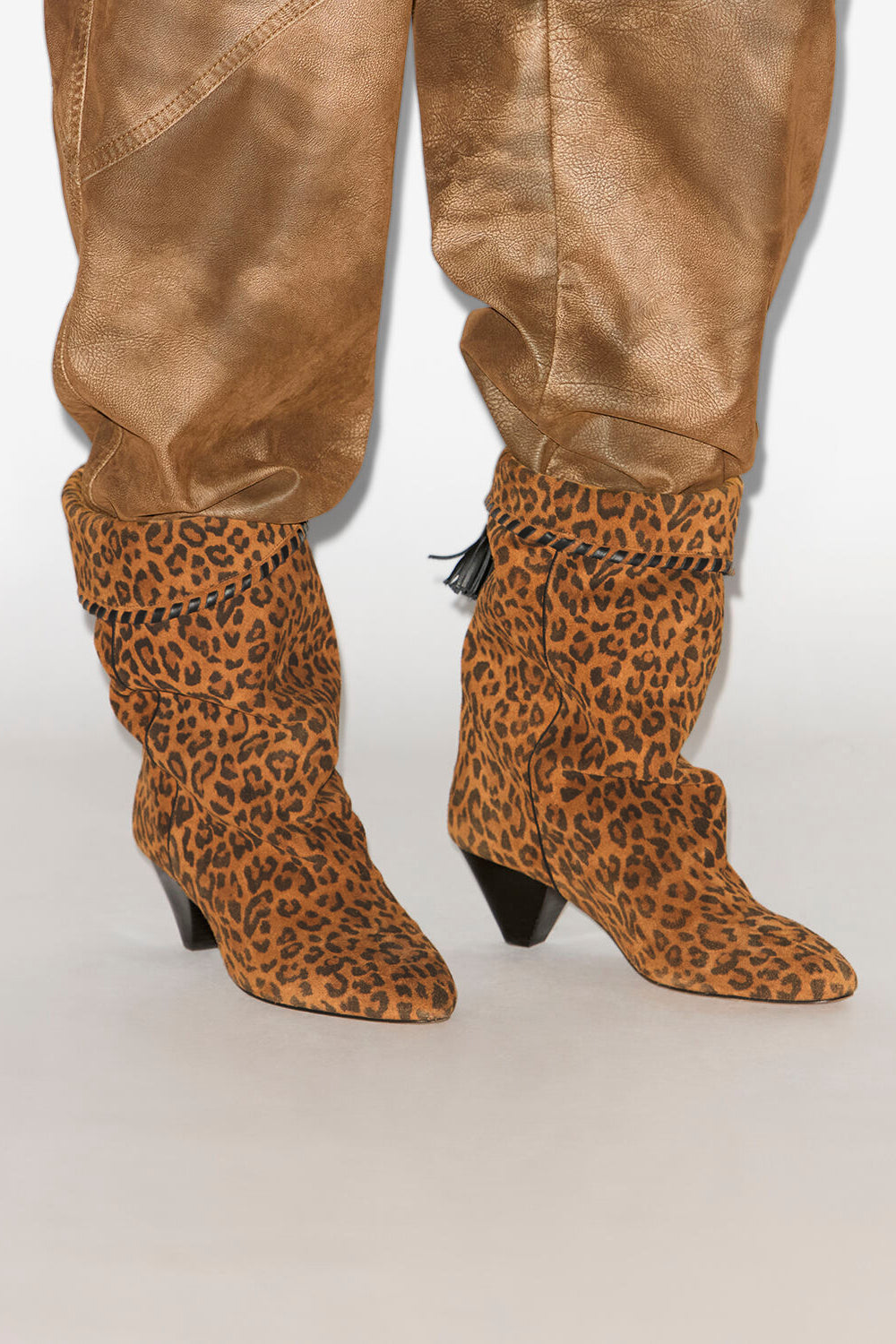 Stivali dalby drappeggiati in pelle scamosciata - Leopard - Woman - 5