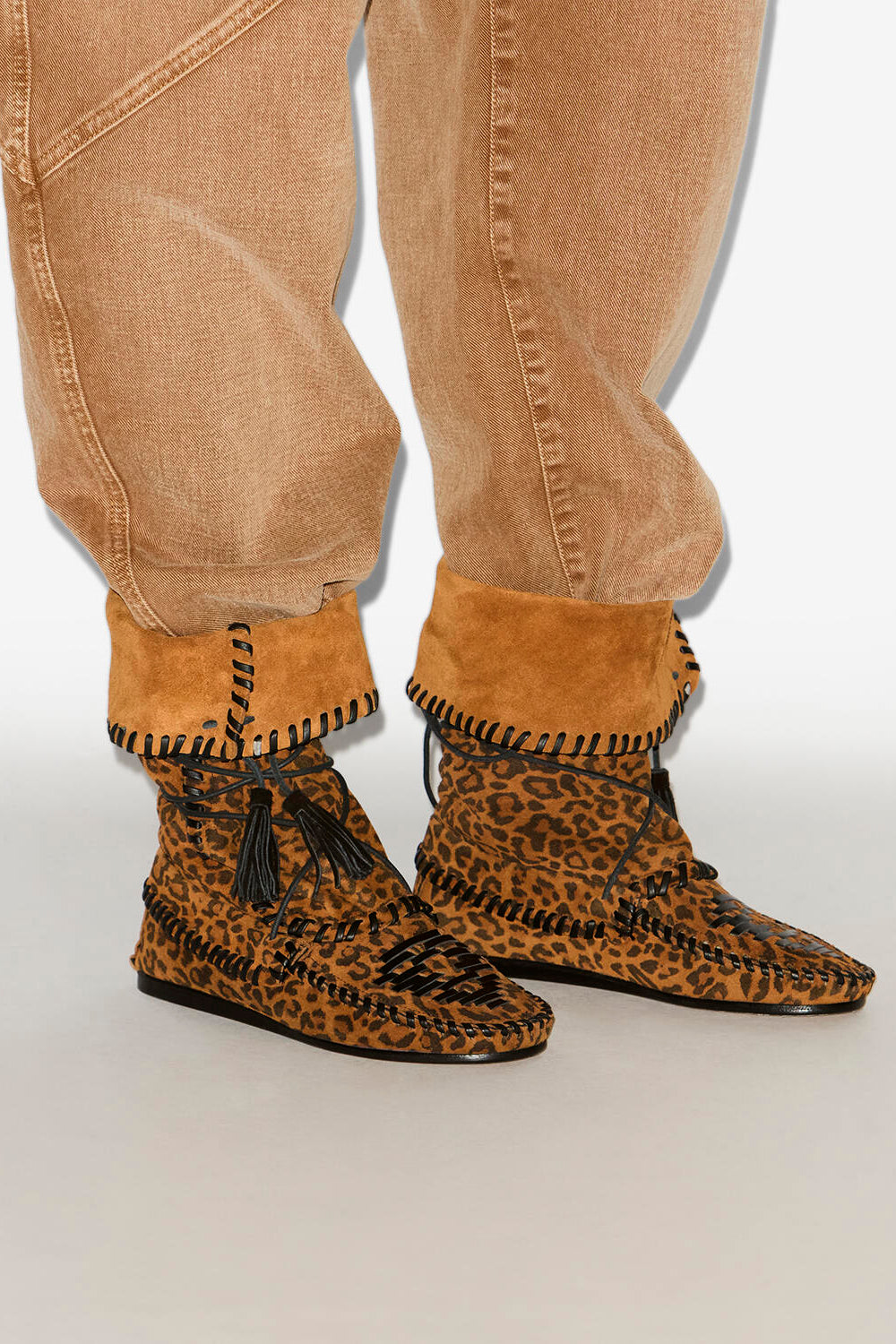 Stivali winki in pelle scamosciata e intrecciata - Leopard - Woman - 5