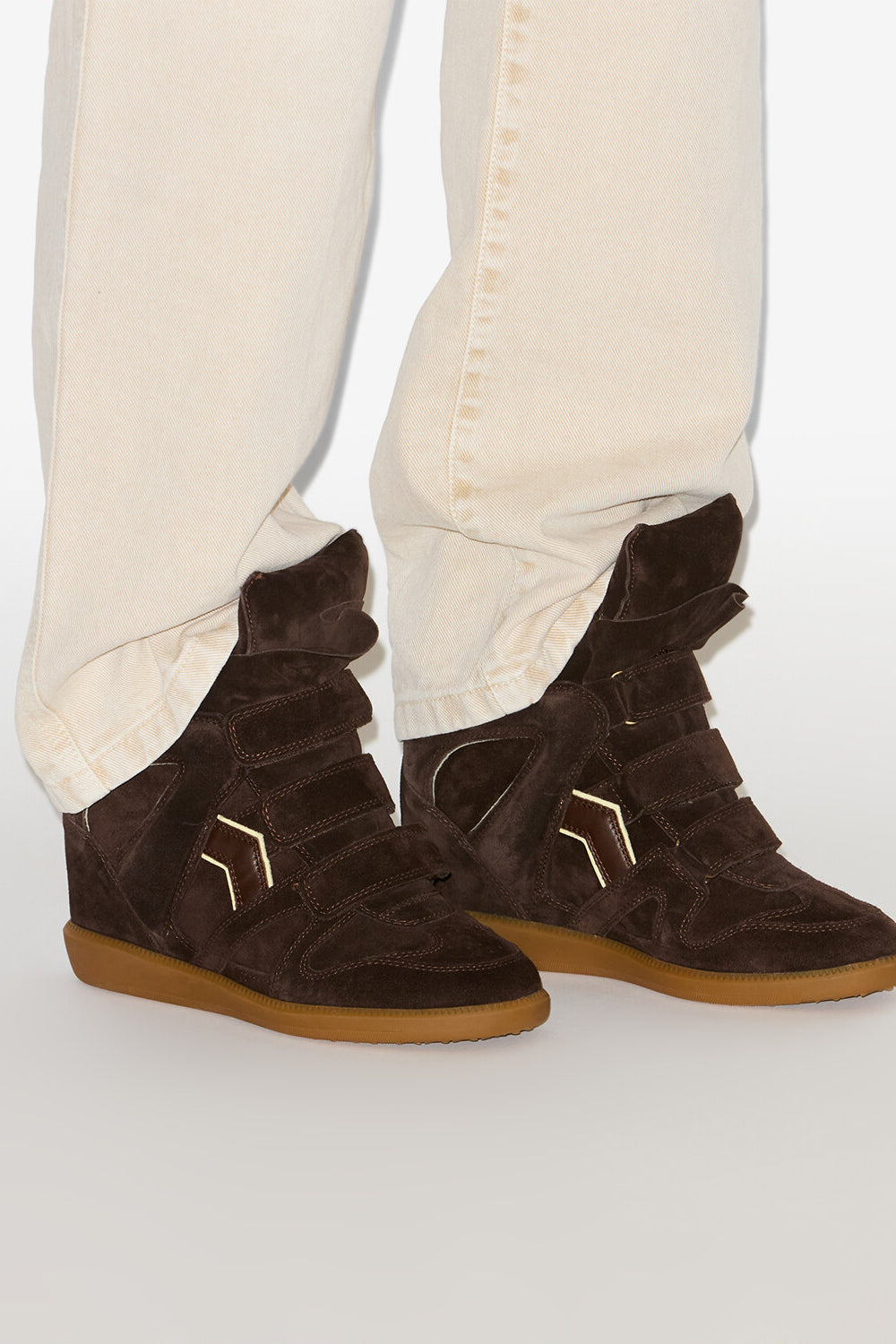 Sneaker bekett aus veloursleder mit keilabsatz - Chocolate - light yellow - Woman - 5