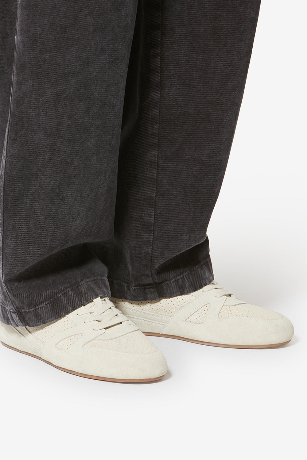 Zapatillas bajas sennyh de piel de ante de becerro  - Beige - Man - 5