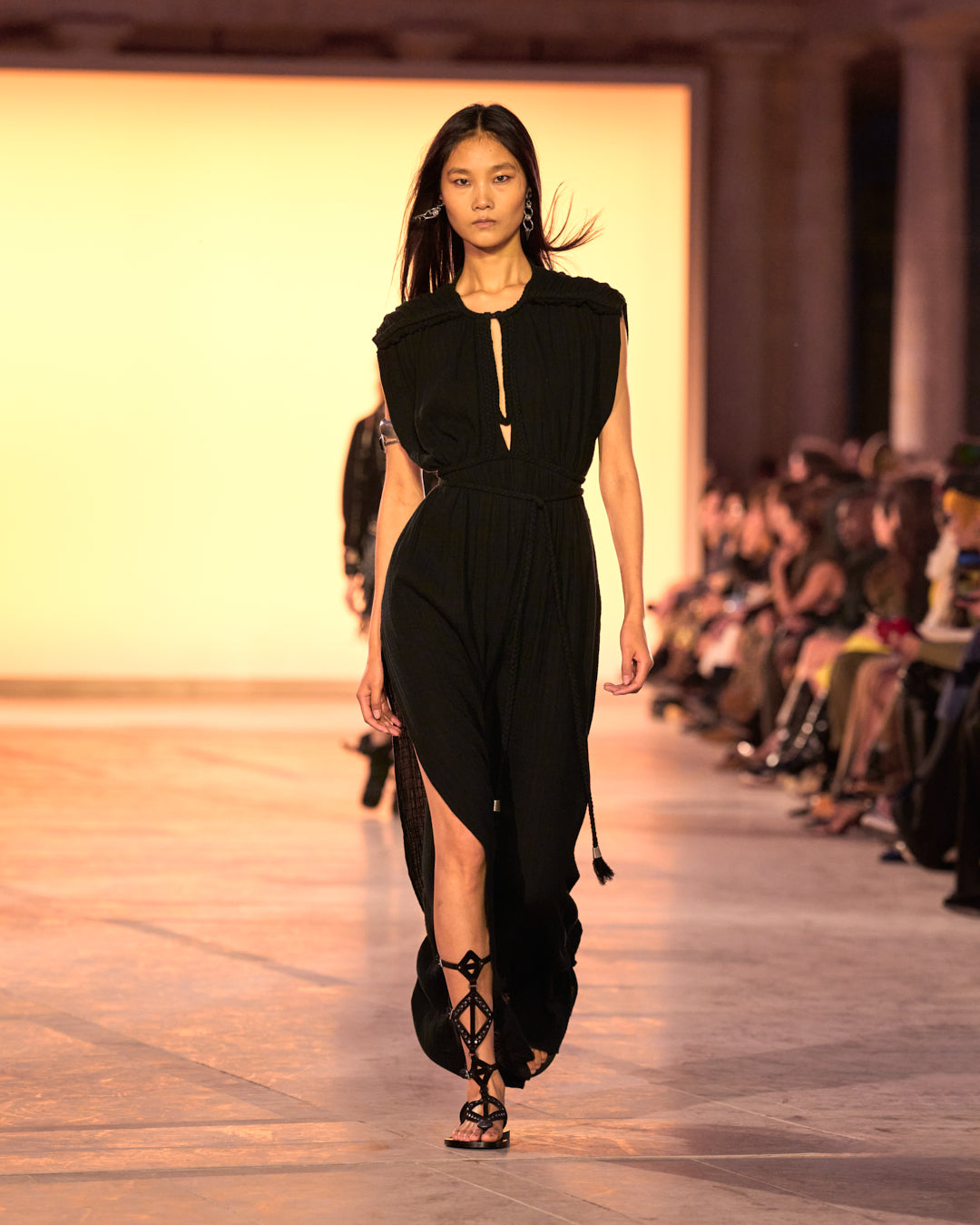 ISABEL MARANT'S SELECTION | ISABEL MARANT Official Online Store