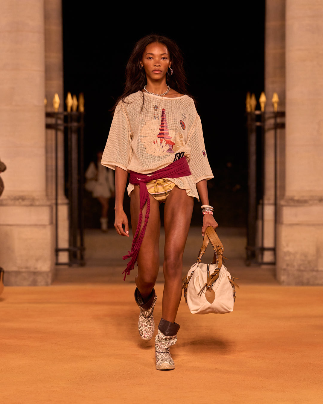イザベル・マラン | 2026年春夏コレクション ランウェイ • ISABEL MARANT