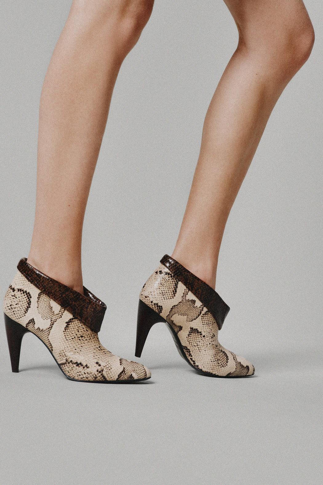 ISABEL MARANT ハイヒールブーツ Edrik ankle boots Woman fauve | ISABEL MARANT Official online store