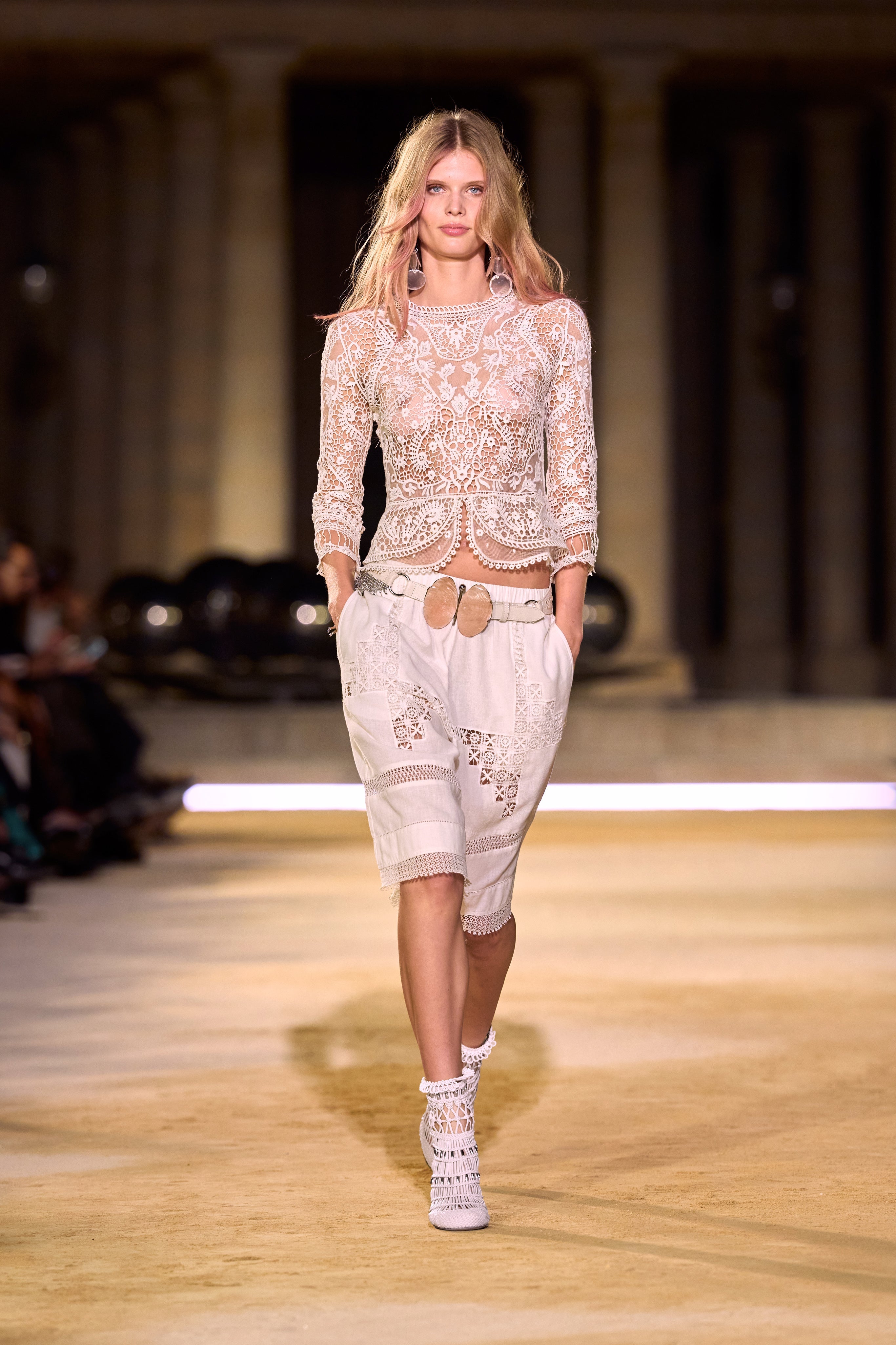 Isabel Marant Summer 2027 runway | ISABEL MARANT Official Online Store