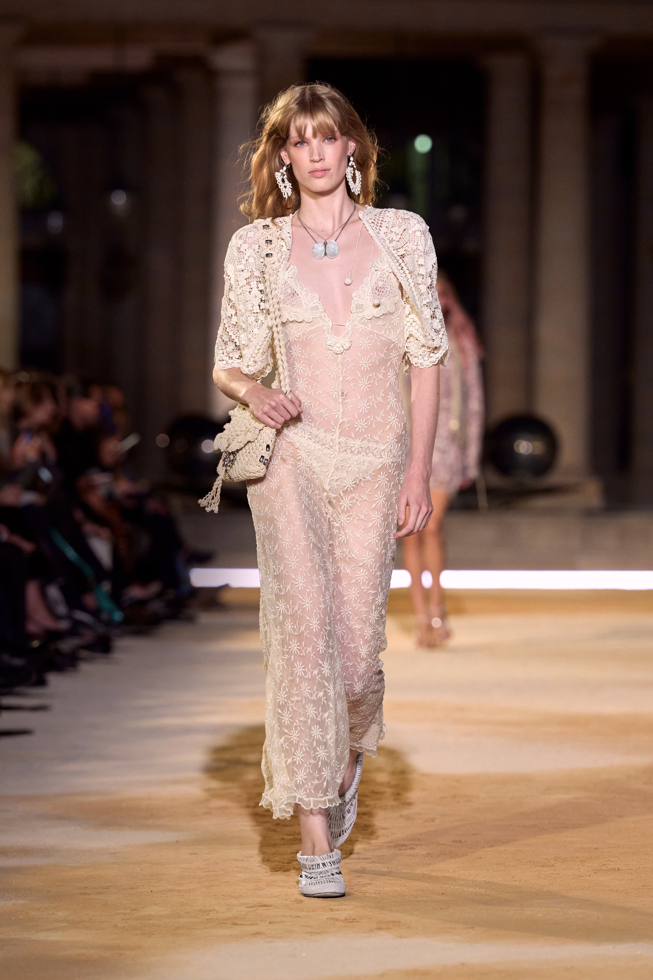 Isabel Marant Summer 2027 runway | ISABEL MARANT Official Online Store
